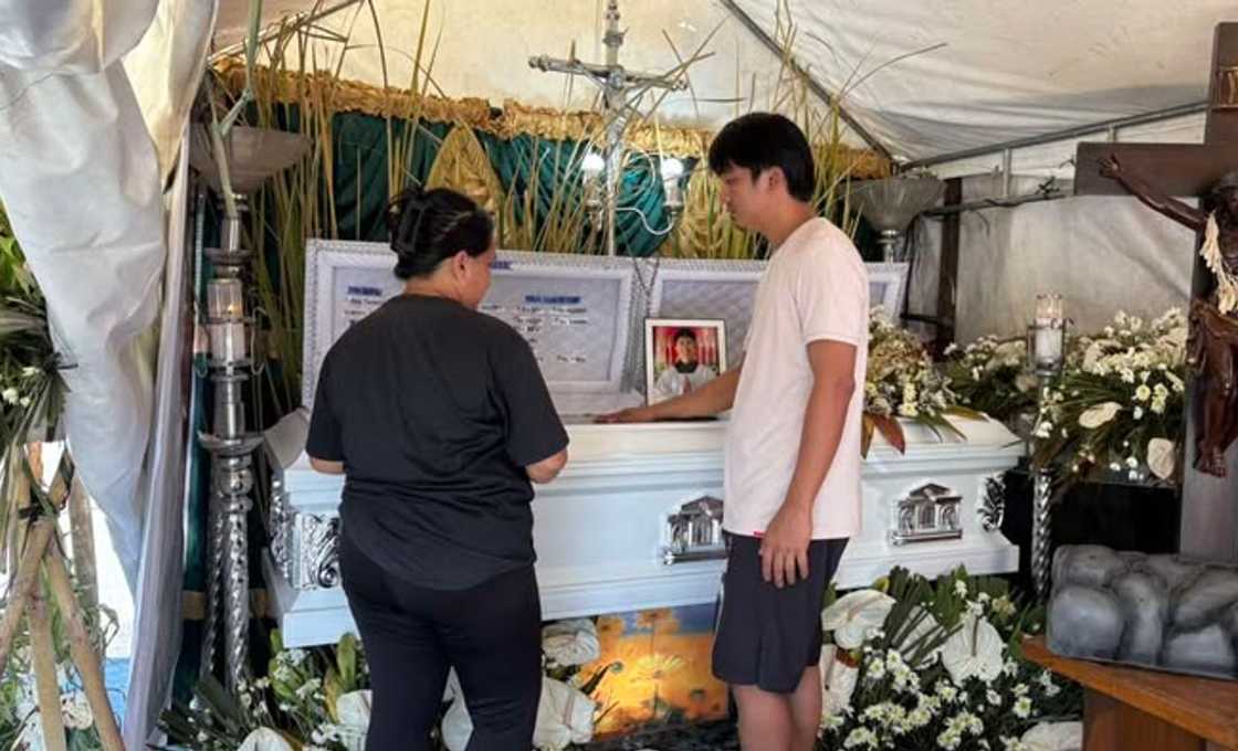 Paghahanap sa ama, nauwi sa pagpanaw ng anak na tinamaan ng leptospirosis Paghahanap sa ama, nauwi sa pagpanaw ng anak na tinamaan ng leptospirosis