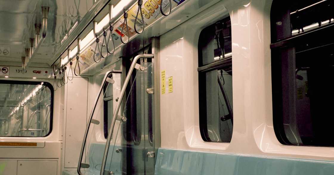 LRT1-Edsa LRT1-Edsa