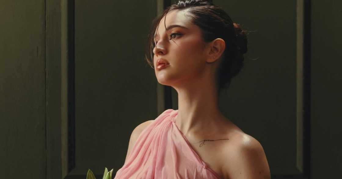 Coleen Garcia glows in captivating new set of maternity photos