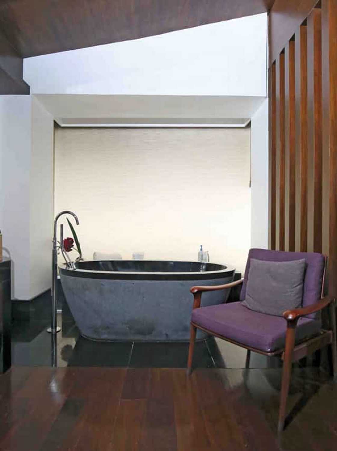 Hashtag Bathroom Goals! 5 Gorgeous Pinay celebs na may sosyaling bathtubs Hashtag Bathroom Goals! 5 Gorgeous Pinay celebs na may sosyaling bathtubs