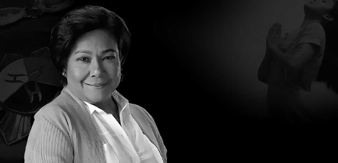 Photo: Nora Aunor Photo: Nora Aunor