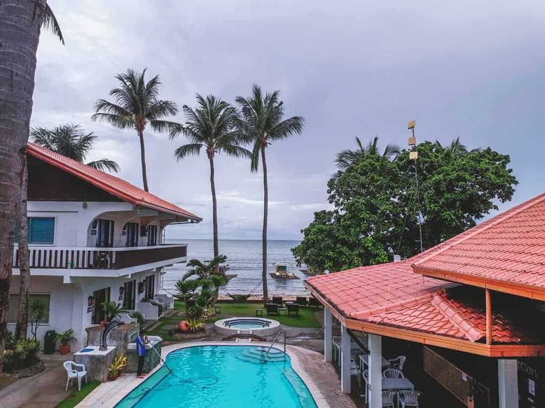 Batangas beach resorts Batangas beach resorts