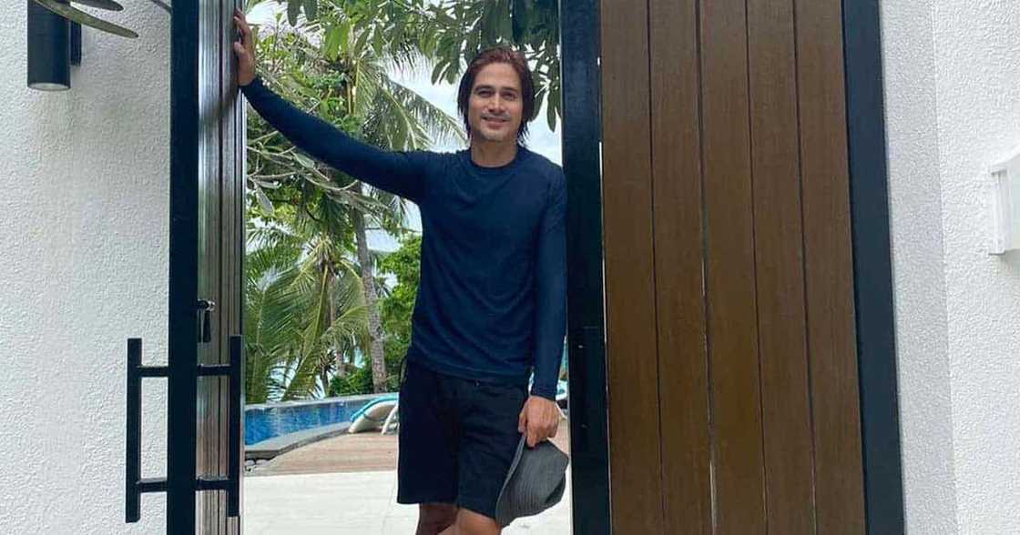 Piolo Pascual, inaming may mga araw di siya nakakaligo habang nasa farm: “There are days di ako naliligo” Piolo Pascual, inaming may mga araw di siya nakakaligo habang nasa farm: “There are days di ako naliligo”