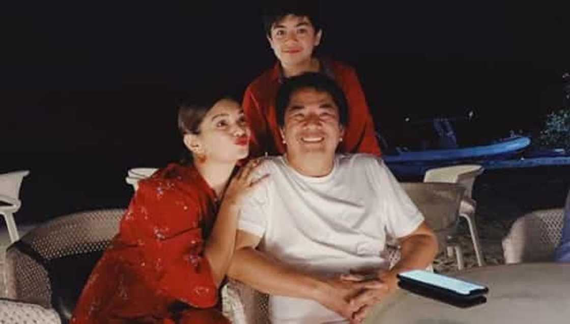 Willie Revillame, nag-resign na umano sa ALLTV, ayon sa source ni Cristy Fermin Willie Revillame, nag-resign na umano sa ALLTV, ayon sa source ni Cristy Fermin