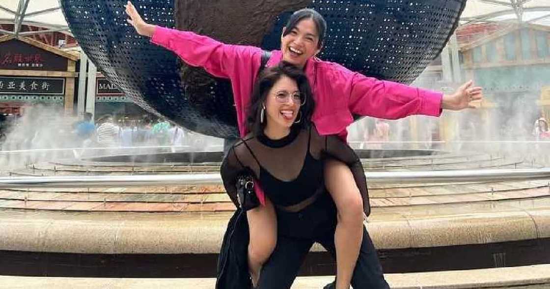 Kylie Padilla, Andrea Torres’ lovely photos at Universal Studios Singapore go viral Kylie Padilla, Andrea Torres’ lovely photos at Universal Studios Singapore go viral