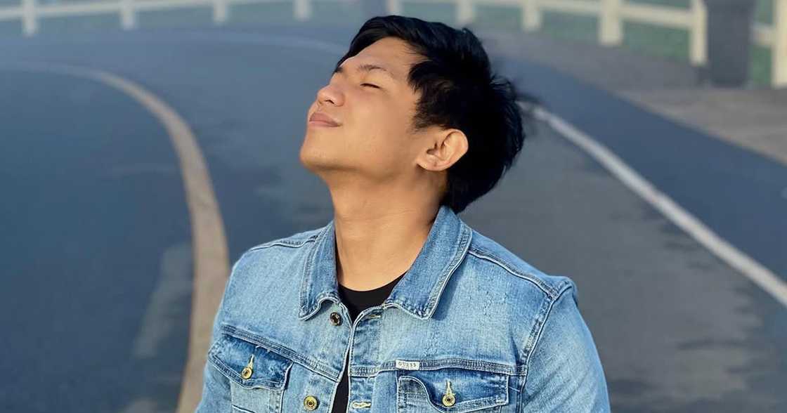 Darryl Yap, “blondina” post niya sa social media, nag-viral: “Mr. Duterth pagkatruth lang” Darryl Yap, “blondina” post niya sa social media, nag-viral: “Mr. Duterth pagkatruth lang”