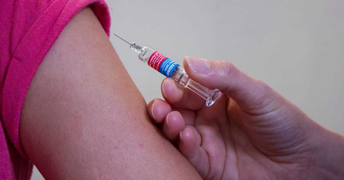 UK issues warning after patient falls ill from Pfizer COVID-19 vaccine UK issues warning after patient falls ill from Pfizer COVID-19 vaccine