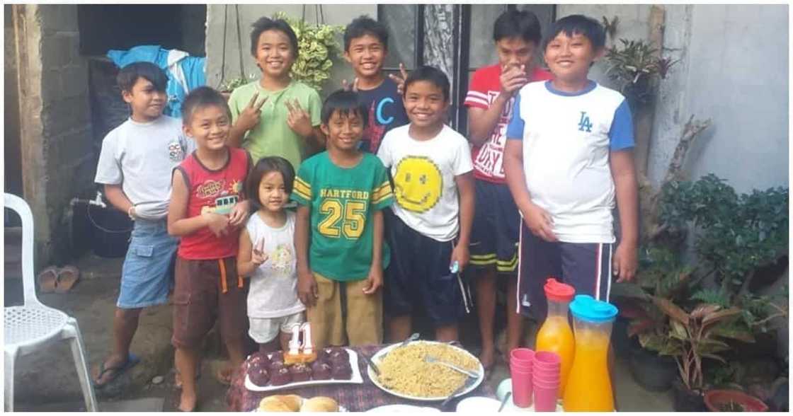 Cute! Simpleng sorpresa ng grupo ng mga bata sa kaibigan, umantig sa mga puso Cute! Simpleng sorpresa ng grupo ng mga bata sa kaibigan, umantig sa mga puso