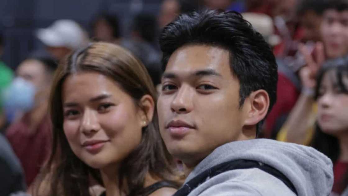 Leren Mae, ipinaliwanag ang viral Christmas tree post: "We're just making fun of us na lang" Leren Mae, ipinaliwanag ang viral Christmas tree post: "We're just making fun of us na lang"