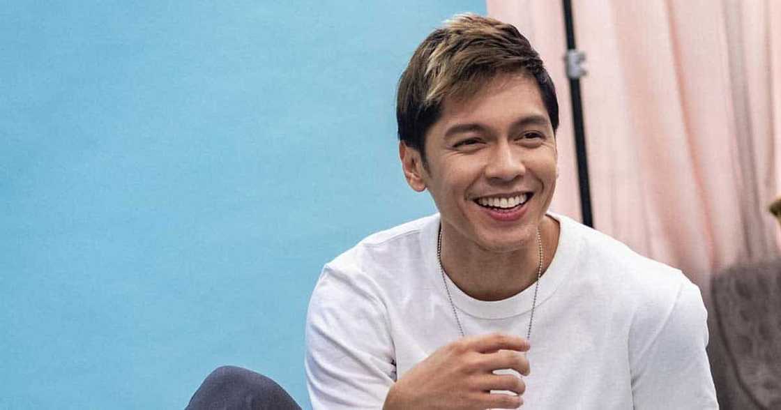 Carlo Aquino, nag-post ng quote tungkol sa pangingialam sa personal na buhay ng iba Carlo Aquino, nag-post ng quote tungkol sa pangingialam sa personal na buhay ng iba