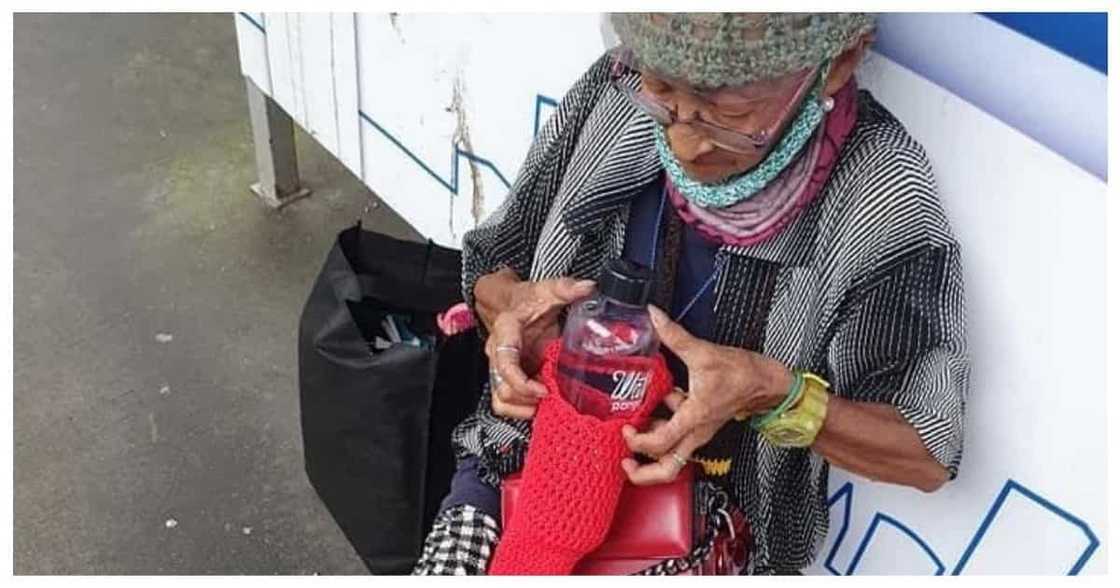 Lola, hinangaan sa pagsisikap nitong maglako ng kanyang mga ginantsilyo Lola, hinangaan sa pagsisikap nitong maglako ng kanyang mga ginantsilyo