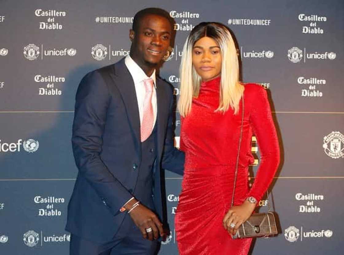 Manchester United hottest players wives Manchester United hottest players wives