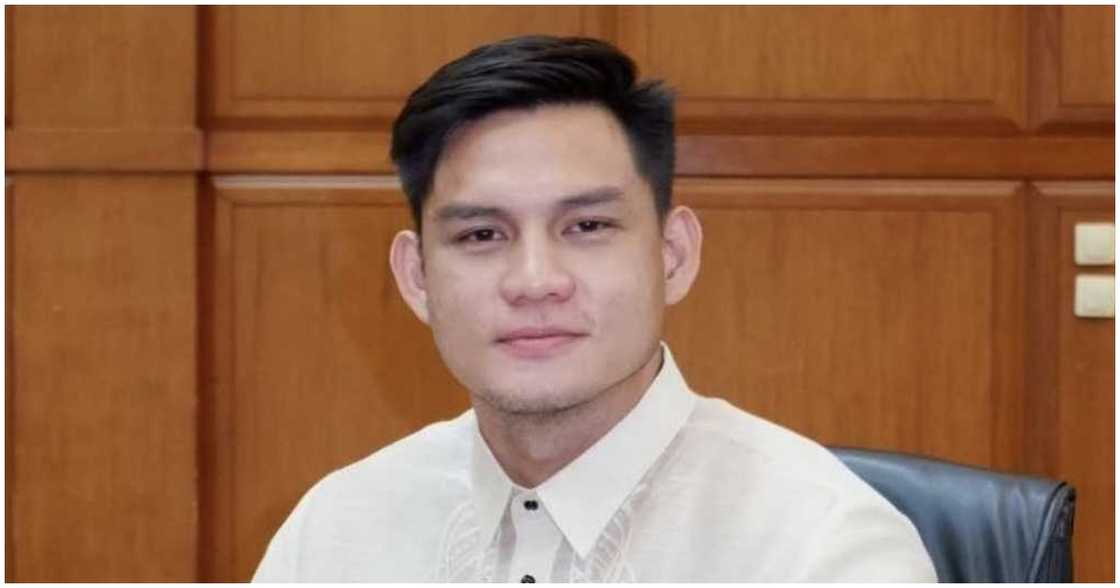 Aktor na si Ervic Vijandre, inakusahan ng pang-aabuse ng sarili niyang kapatid Aktor na si Ervic Vijandre, inakusahan ng pang-aabuse ng sarili niyang kapatid