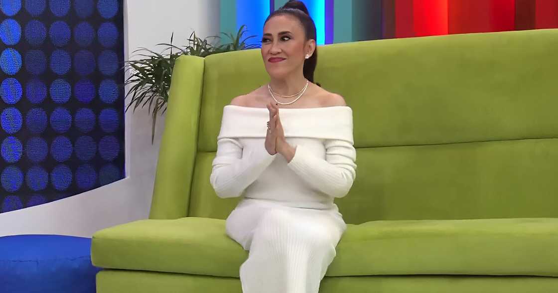 Ai-Ai Delas Alas, ibinahagi video ng first simbang gabi, naglakad kasama anak niya Ai-Ai Delas Alas, ibinahagi video ng first simbang gabi, naglakad kasama anak niya