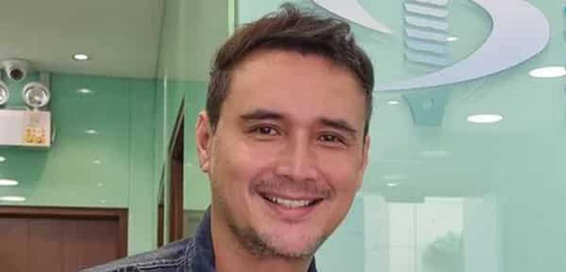 John Estrada (@johnestrada_) John Estrada (@johnestrada_)