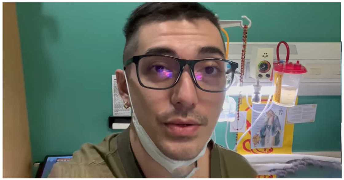 Andrew Schimmer, tila nagpahiwatig umano ng kasal sa misis; "very very soon" Andrew Schimmer, tila nagpahiwatig umano ng kasal sa misis; "very very soon"