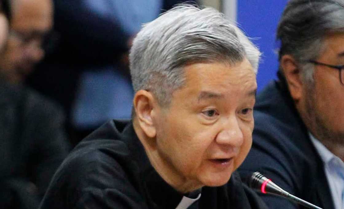 Presidente ng Ateneo naging emosyonal sa Senado, nagpaumanhin sa pamilya ng mga atleta