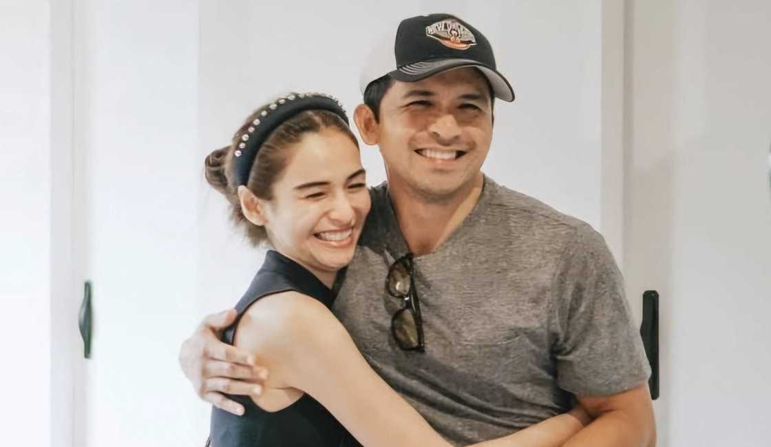 Jennylyn Mercado, ikinwento kung paano naiwan ni Dennis Trillo ang singsing para sa kanilang kasal Jennylyn Mercado, ikinwento kung paano naiwan ni Dennis Trillo ang singsing para sa kanilang kasal
