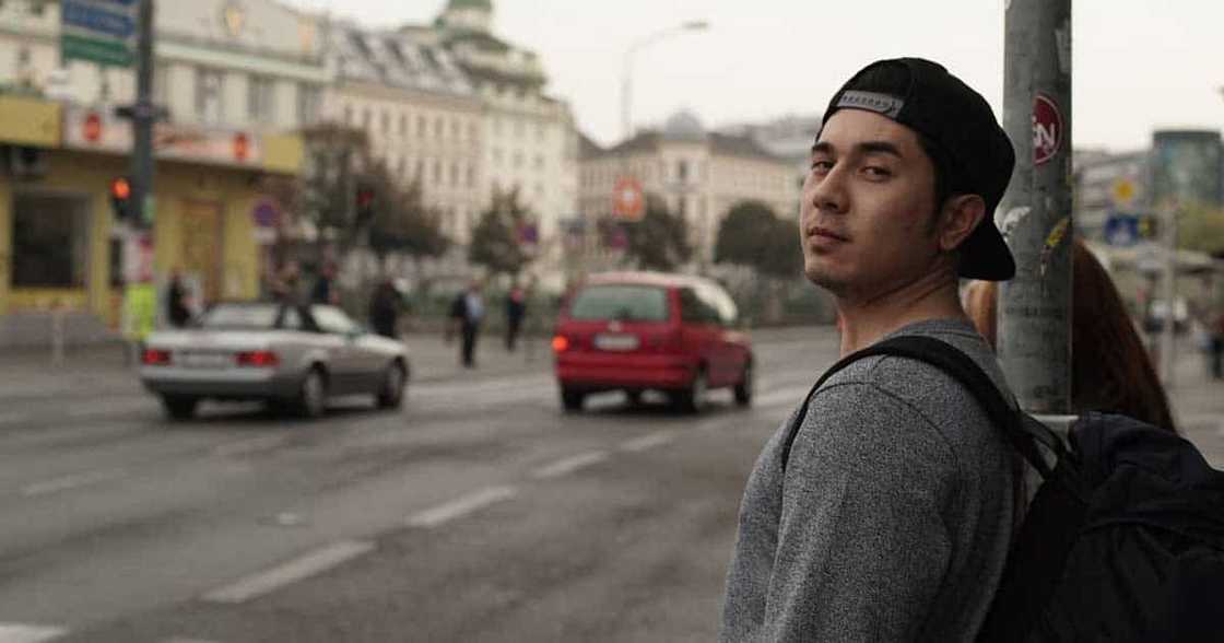 Paulo Avelino, di raw magaling lumandi: “Wala akong kalandi-landi sa katawan ko” Paulo Avelino, di raw magaling lumandi: “Wala akong kalandi-landi sa katawan ko”