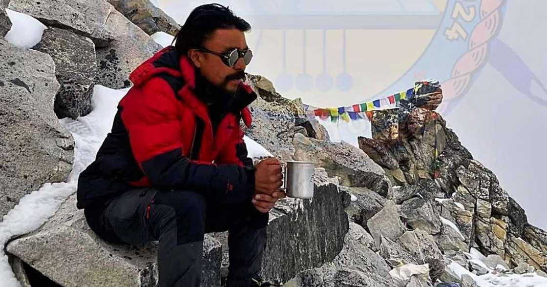 Pinoy mountaineer, binawian ng buhay sa Mt. Everest (Photo via Emil Sumangil) Pinoy mountaineer, binawian ng buhay sa Mt. Everest (Photo via Emil Sumangil)