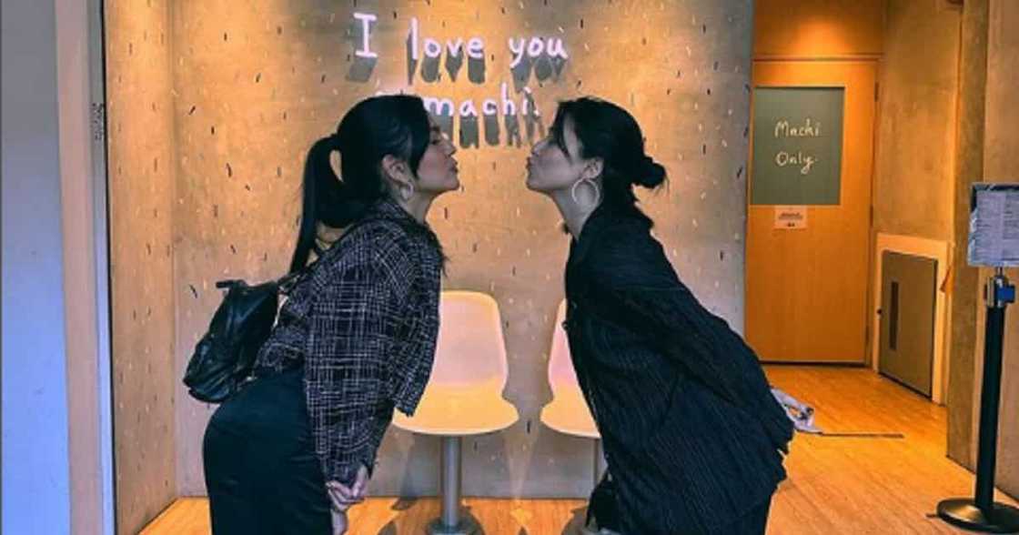 Photos of Kylie Padilla, Andrea Torres exploring Singapore go viral Photos of Kylie Padilla, Andrea Torres exploring Singapore go viral