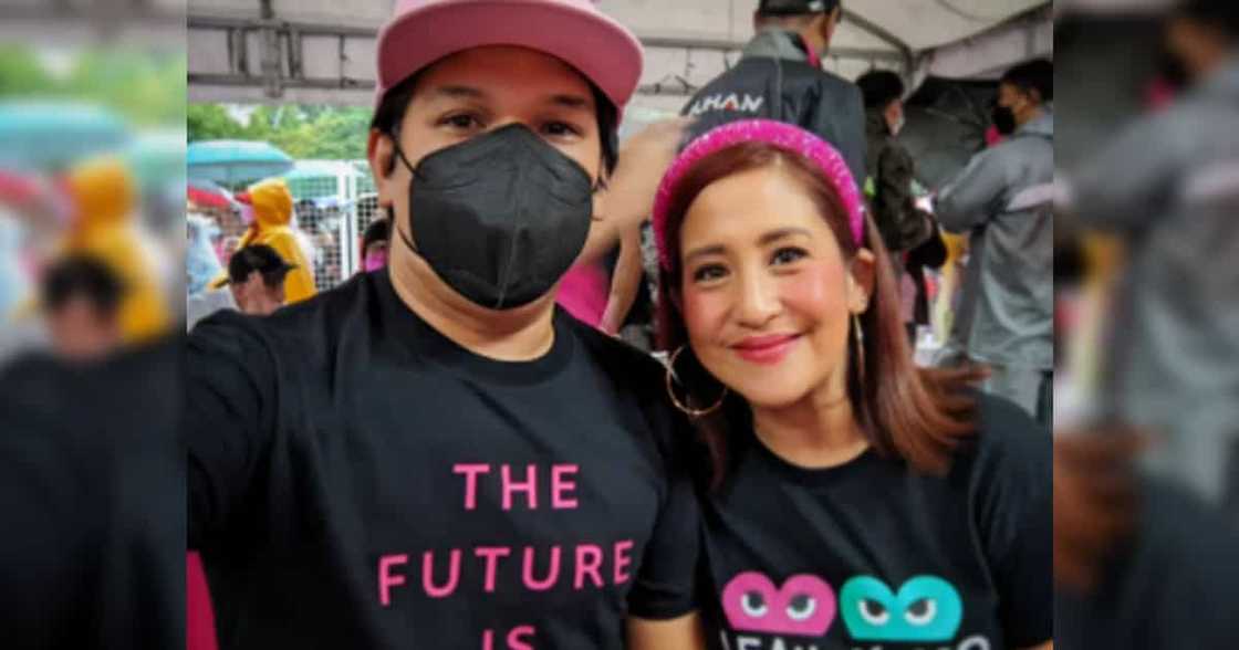 Mark Escueta, ibinahagi ang cute video ng pag-meet ng mga anak kay VP Leni Robredo Mark Escueta, ibinahagi ang cute video ng pag-meet ng mga anak kay VP Leni Robredo