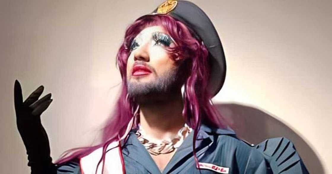 Pura Luka Vega, nagpunta ng DOJ; hinarap reklamo laban sa kanya: “Drag isn’t crime… This is hate” Pura Luka Vega, nagpunta ng DOJ; hinarap reklamo laban sa kanya: “Drag isn’t crime… This is hate”