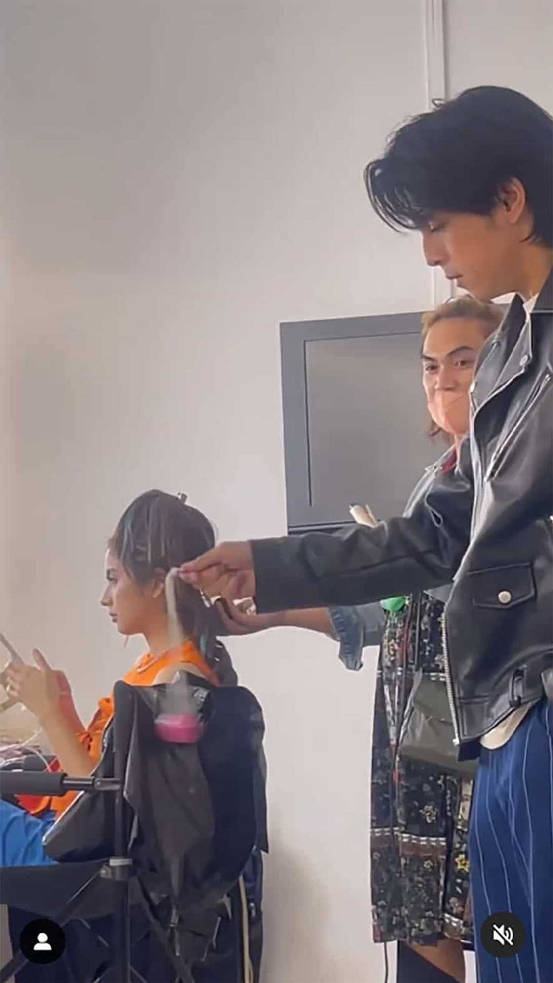 Ysabel Ortega, nawindang sa aksidenteng pagsira ng co-star niyang si Miguel Tanfelix sa kanyang lato-lato Ysabel Ortega, nawindang sa aksidenteng pagsira ng co-star niyang si Miguel Tanfelix sa kanyang lato-lato
