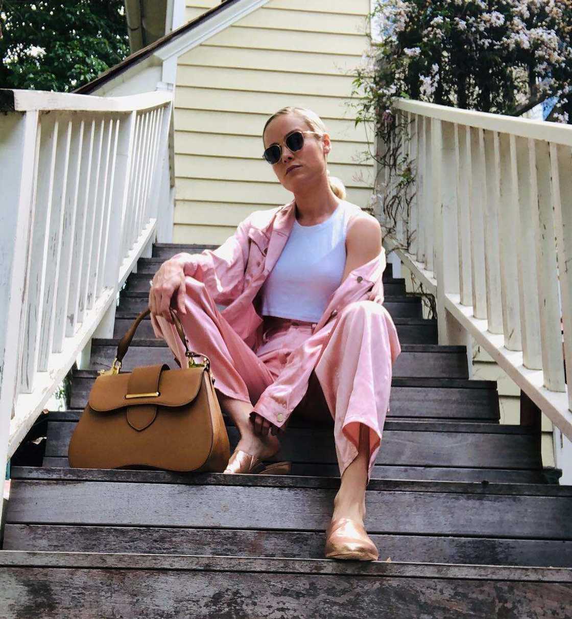 brie larson captain marvel brie larson captain marvel