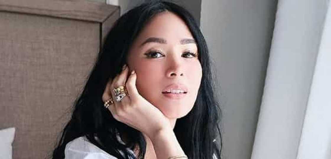 Heart Evangelista, natawa sa pahayag ng kanyang ina na napangitan daw ito sa kanya noong siya’y bata pa Heart Evangelista, natawa sa pahayag ng kanyang ina na napangitan daw ito sa kanya noong siya’y bata pa
