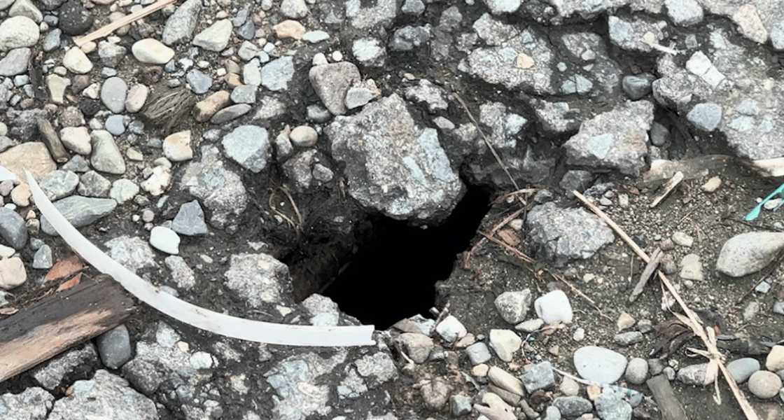 Valdefuente Bridge sa Cabanatuan, nasira makalipas ang dalawang taon mula nang mabuksan Valdefuente Bridge sa Cabanatuan, nasira makalipas ang dalawang taon mula nang mabuksan