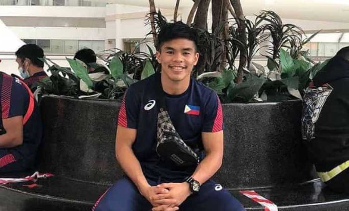 Pamilya ni Carlo Paalam, 'dininig ang dasal' nang umusad ito sa Finals Pamilya ni Carlo Paalam, 'dininig ang dasal' nang umusad ito sa Finals