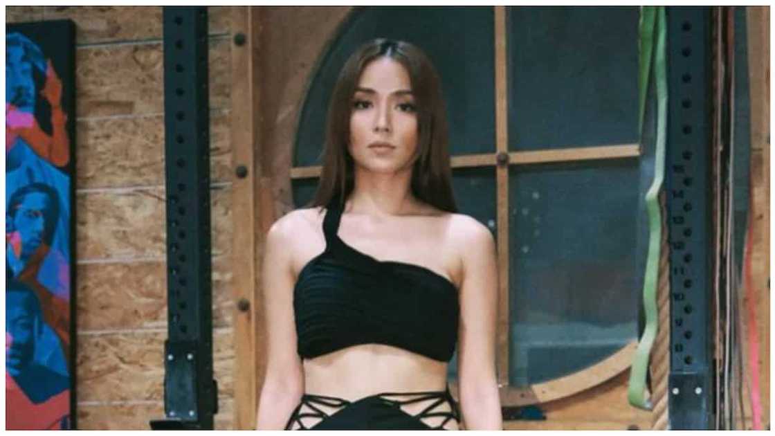 Kathryn Bernardo (@bernardokath) Kathryn Bernardo (@bernardokath)