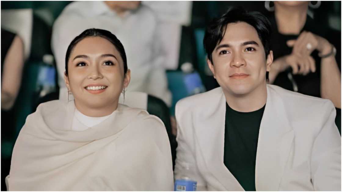 Kathryn Bernardo sa isang eksena sa 'Hello, Love Again: "Kumusta kaya Papa ko" Kathryn Bernardo sa isang eksena sa 'Hello, Love Again: "Kumusta kaya Papa ko"