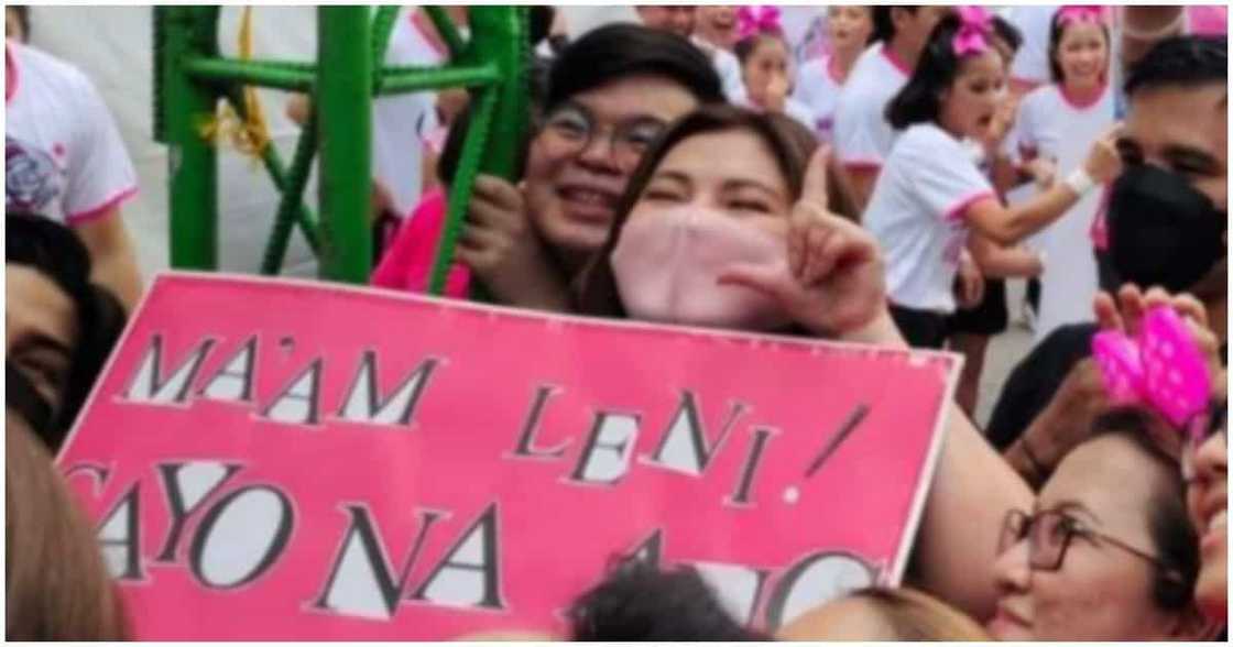 Angel Locsin, namataan sa crown ng Pasig rally ng mga supporters ng Leni-Kiko tandem Angel Locsin, namataan sa crown ng Pasig rally ng mga supporters ng Leni-Kiko tandem