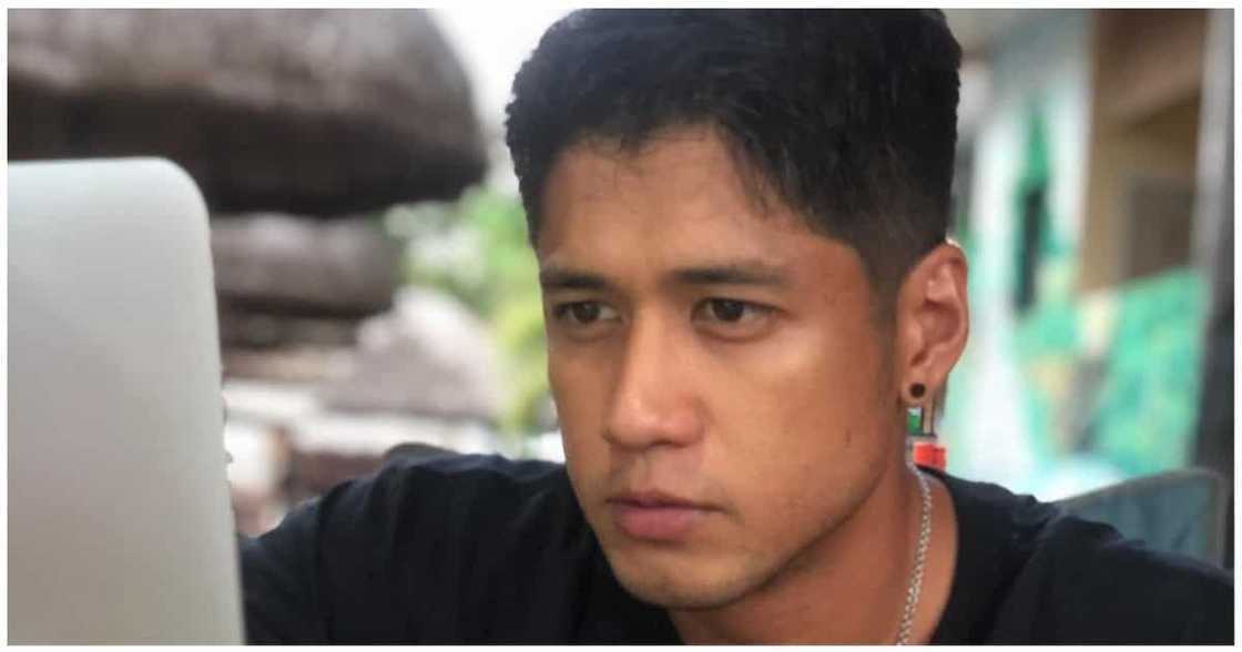 Pamilya ni Aljur, pinuri ni Nay Cristy; tanging inaalala na lang nila umano kapakanan ng mga bata Pamilya ni Aljur, pinuri ni Nay Cristy; tanging inaalala na lang nila umano kapakanan ng mga bata