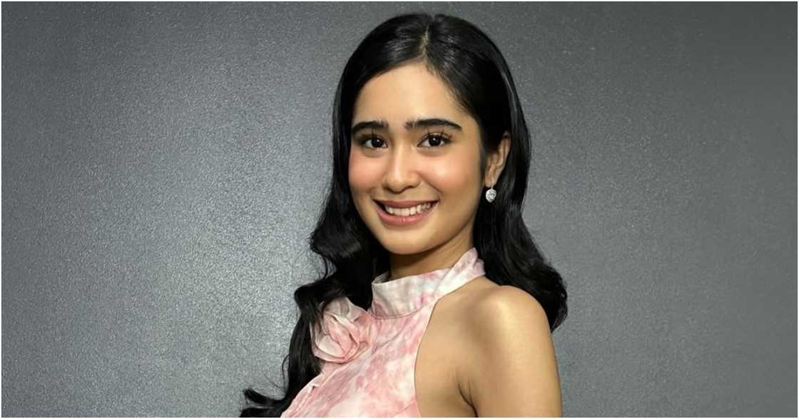 Eliza Borromeo (elizaborromeo_)