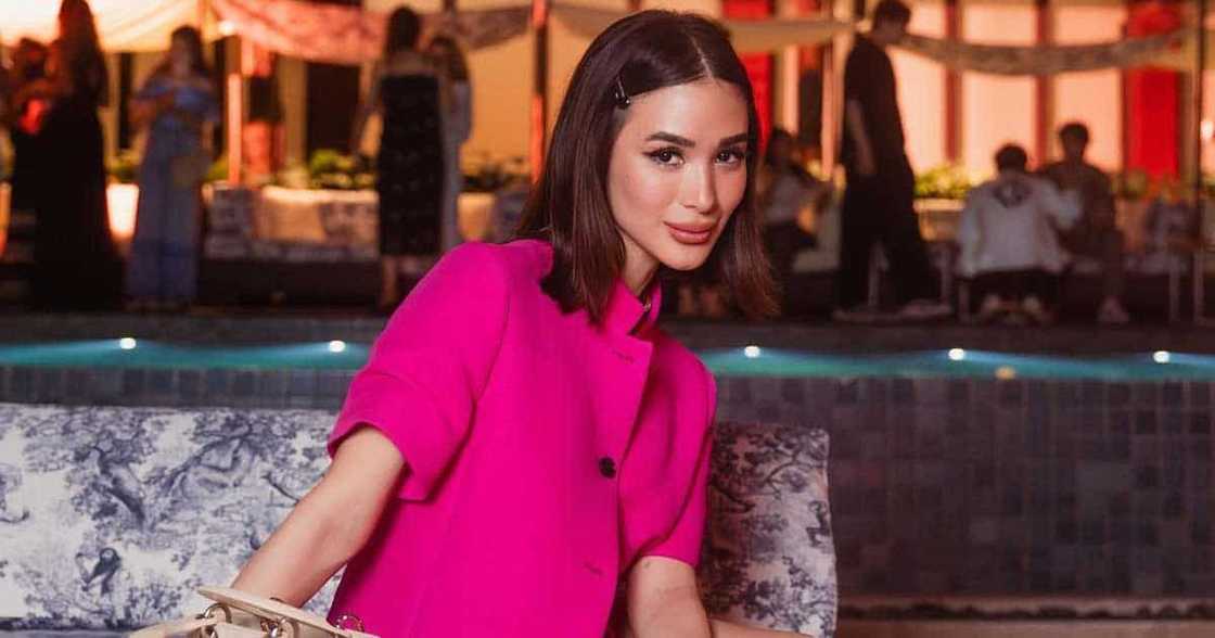 Heart Evangelista, pinahalagahan ang dating make-up artist: “Bata palang ako ikaw na mag makeup sakin” Heart Evangelista, pinahalagahan ang dating make-up artist: “Bata palang ako ikaw na mag makeup sakin”