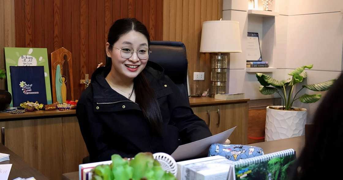 Abogadong nag-notaryo ng dokumento ni Alice Guo, iginiit nagkausap sila ng personal noong Aug. 14 Abogadong nag-notaryo ng dokumento ni Alice Guo, iginiit nagkausap sila ng personal noong Aug. 14