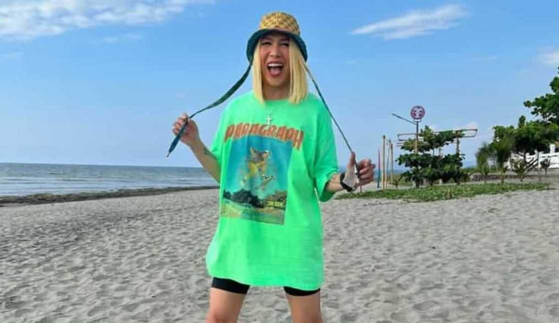 Vice Ganda, kinantiyawan si Karylle sa usapang ex: "Uy parang fresh na fresh" Vice Ganda, kinantiyawan si Karylle sa usapang ex: "Uy parang fresh na fresh"