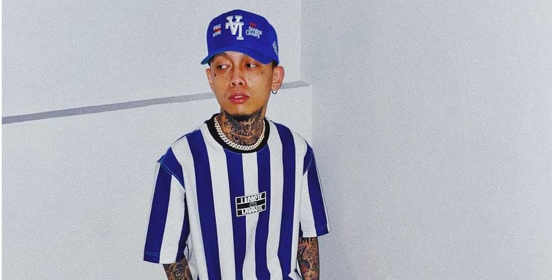 Skusta Clee, binahagi ang isang linya sa bagong kanta nila Skusta Clee, binahagi ang isang linya sa bagong kanta nila
