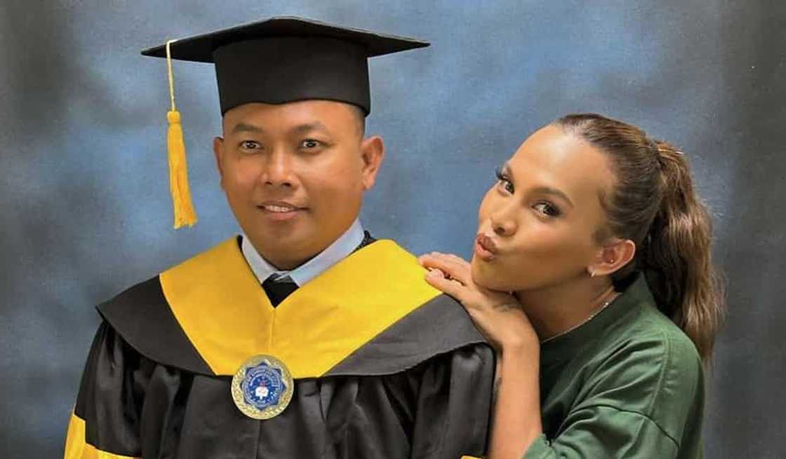 Awra Briguela, ibinida ang pagtatapos ng ama: "Congratulations on all your well-deserved success" Awra Briguela, ibinida ang pagtatapos ng ama: "Congratulations on all your well-deserved success"