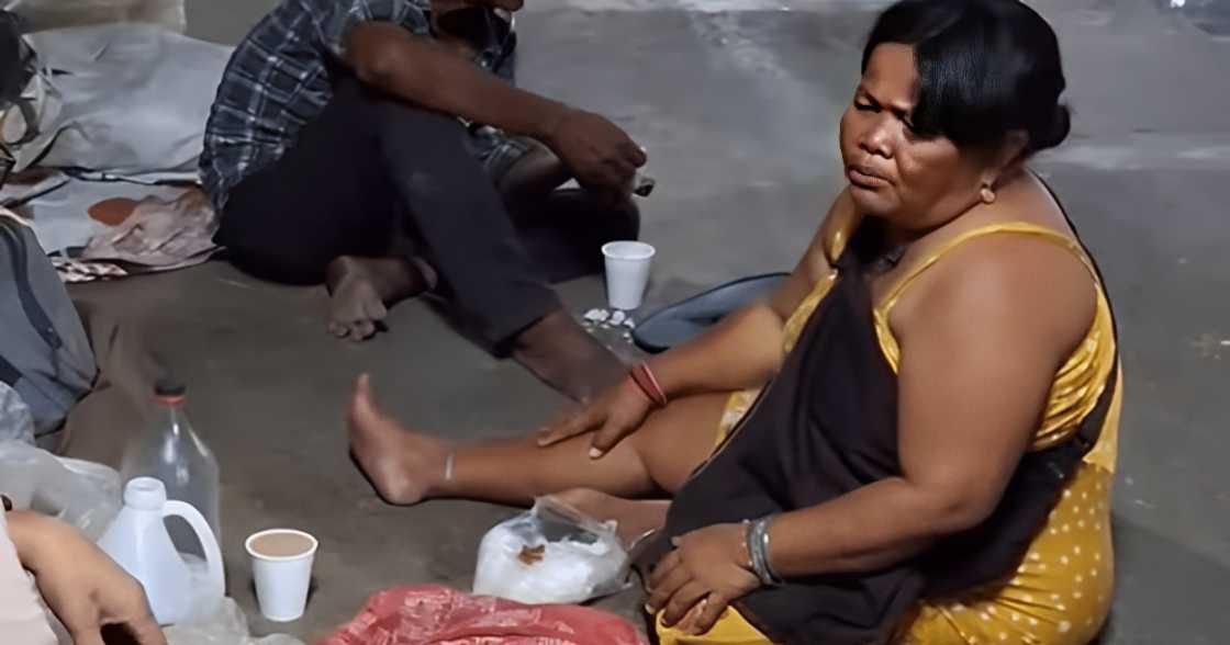 Babaeng homeless, ninakawan ng perang na-ipon sa loob ng sampung taon Babaeng homeless, ninakawan ng perang na-ipon sa loob ng sampung taon