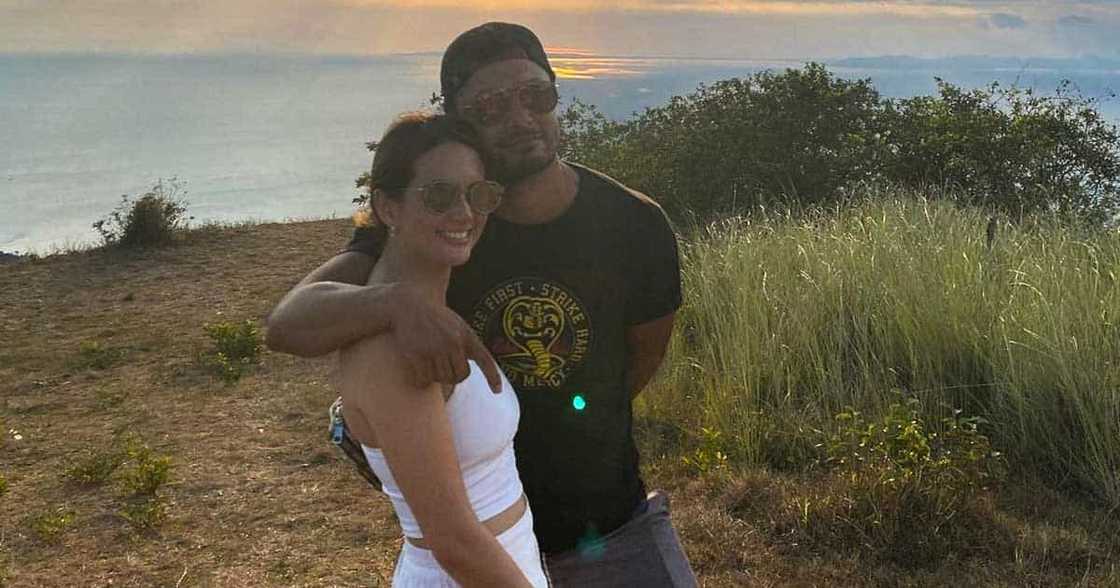 Ellen Adarna, gustong magmukhang bata lagi hanggang tumanda: “I will drown myself in that fountain of youth” Ellen Adarna, gustong magmukhang bata lagi hanggang tumanda: “I will drown myself in that fountain of youth”
