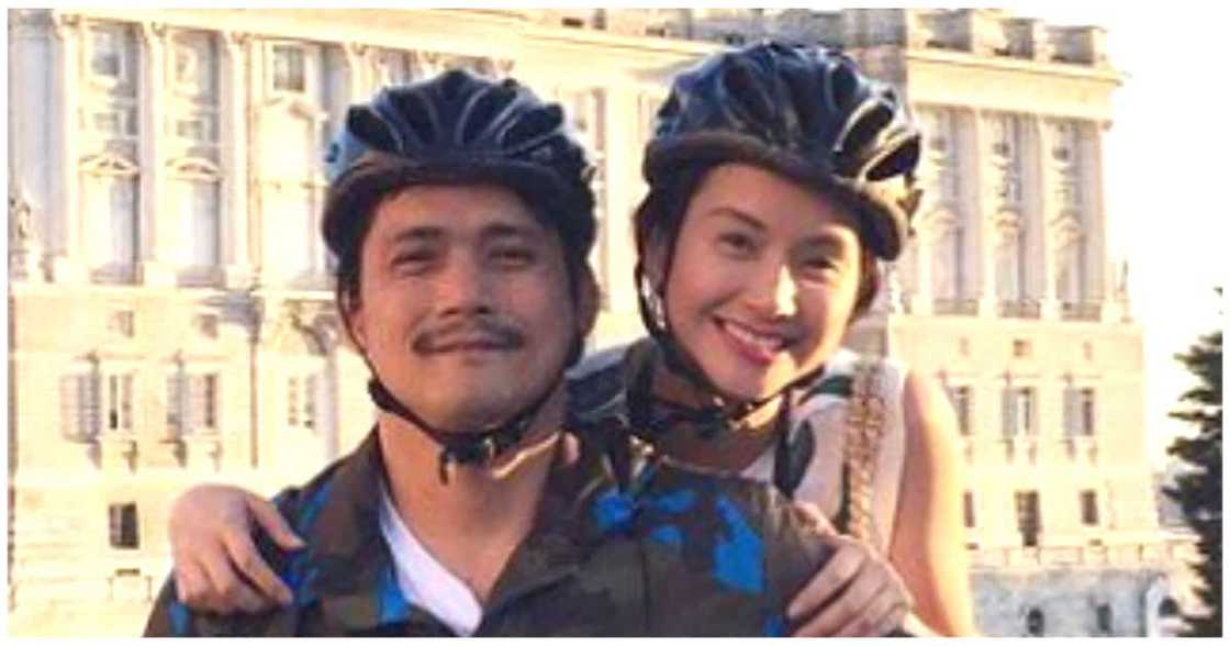 Robin Padilla reacts to wife Mariel Padilla's lovely photo: "napakaganda ng asawa ko" Robin Padilla reacts to wife Mariel Padilla's lovely photo: "napakaganda ng asawa ko"