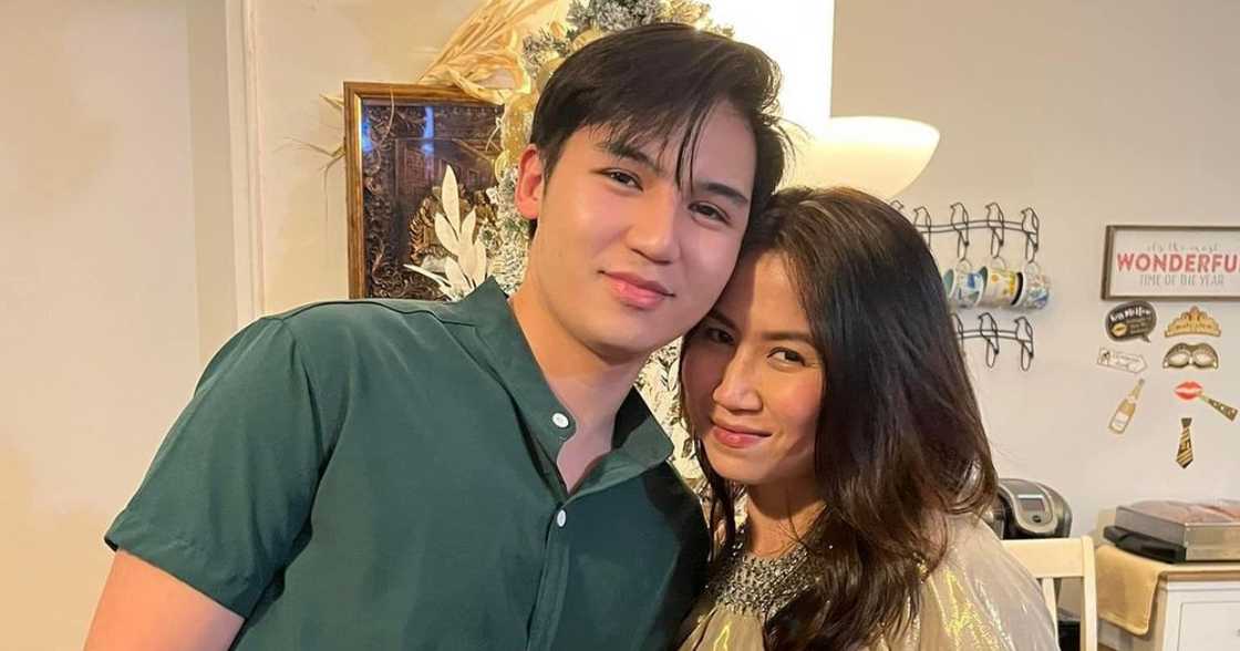 Sandro Muhlach, may nakakaantig na birthday message para sa ina Sandro Muhlach, may nakakaantig na birthday message para sa ina