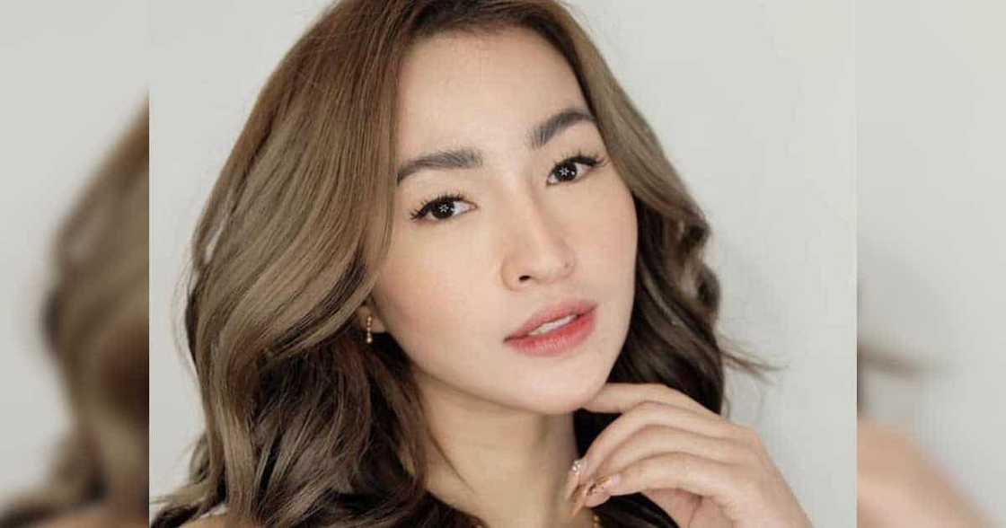 Jon Gutierrez, pina-tattoo sa binti ang magandang mata ni Jelai Andres Jon Gutierrez, pina-tattoo sa binti ang magandang mata ni Jelai Andres