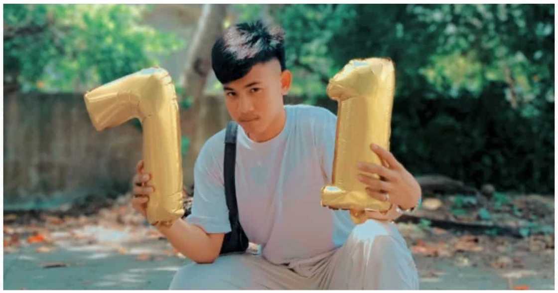 Binatilyong nagreklamo sa maling number balloons na naipadala sa kanya, viral Binatilyong nagreklamo sa maling number balloons na naipadala sa kanya, viral