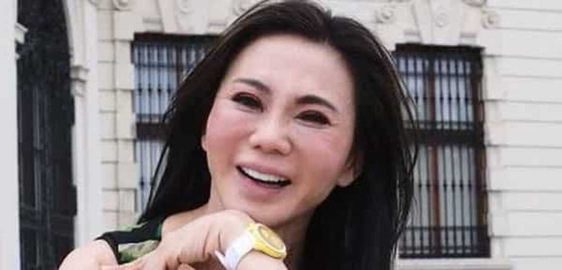 Vicki Belo, hinangaan ang dance moves nang makisayaw kay Rayver Cruz Vicki Belo, hinangaan ang dance moves nang makisayaw kay Rayver Cruz
