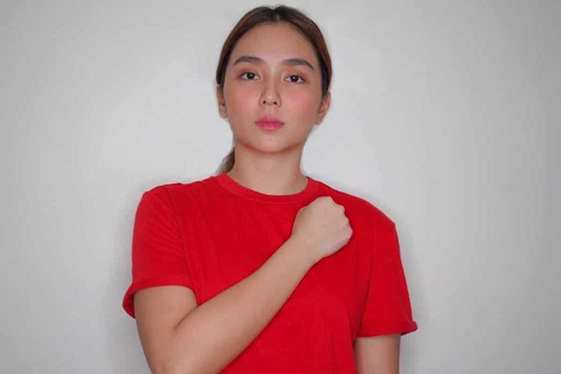 Kathryn Bernardo, nag-post taos-pusong pasasalamat sa nakamtang tagumpay: “This is for you… For us” Kathryn Bernardo, nag-post taos-pusong pasasalamat sa nakamtang tagumpay: “This is for you… For us”